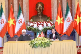 Le président iranien termine sa visite d'Etat au Vietnam