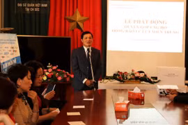 Les Vietnamiens en R. tchèque et en Allemagne soutiennent les sinistrés des crues au Centre