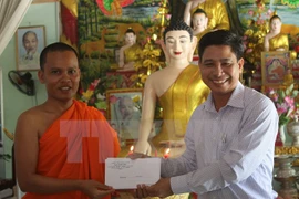 Vinh Long : félicitations aux Khmers à l’occasion de la fête Chôl Chnam Thmây