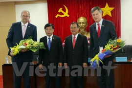 Les Pays-Bas sondent les opportunités d'investissement à Binh Duong