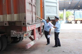 Le Laos en excédent commercial avec le Vietnam