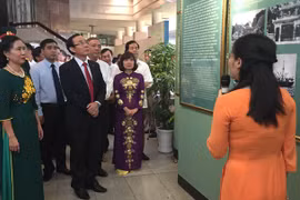 Exposition sur le Président Hô Chi Minh et l’amitié vietnamo-française