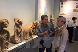 D’anciens objets Cham exposés à Hue