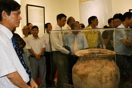 Exposition des collections «Contes des antiquités de mille ans»