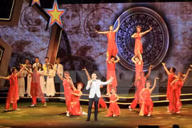 Large palette d'activités culturelles en l'honneur du XIIe Congrès national du PCV