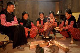 Le foyer, espace culturel des groupes ethniques