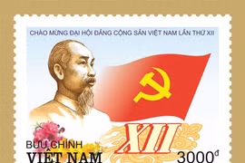 Emission d’une collection de timbres en l’honneur du 12e Congrès national du PCV 