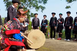 Fête du tambour des Giay