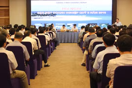 Quang Binh : dialogue avec les entreprises locales pour lever leurs difficultés