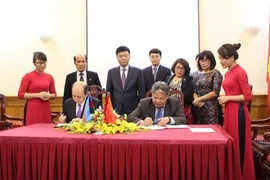  Vietnam et Azerbaïdjan signent un accord de coopération dans la justice