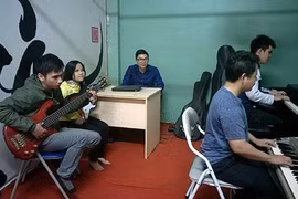 Nang mai: Quand la musique éclaire le chemin