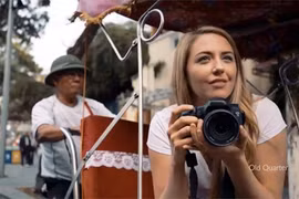 CNN continue de diffuser trois films publicitaires de 30 secondes sur Hanoï