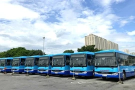 Hanoï: Remplacement des anciens autobus par des véhicules de haute technologie
