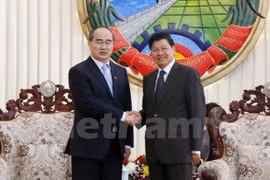 HCM-Ville partage son expérience de développement urbain avec Vientiane