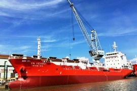Le Vietnam livre le premier pérolier à un client sud-coréen 
