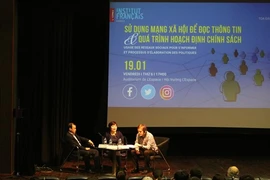 L'usage des réseaux sociaux au menu d'une table ronde à Hanoï