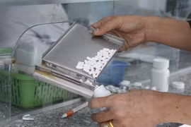 Projet de fourniture de traitements pour les prisonniers ayant le VIH/Sida