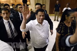 Le président philippin Rodrigo Duterte commence sa tournée en Proche-Orient