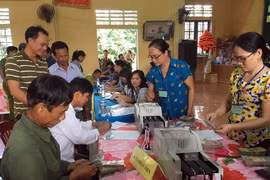 Centre: des provinces s'efforcent de régler l'incident environnemental pour se développer
