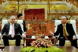 Hanoi intensifie la coopération avec la région de Bratislava (Slovaquie) 
