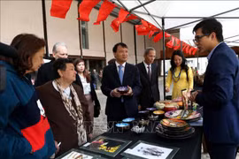 Célébration des 25 ans des relations diplomatiques Vietnam - Uruguay