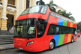 Hanoi lance les premiers circuits touristiques en bus à impériale