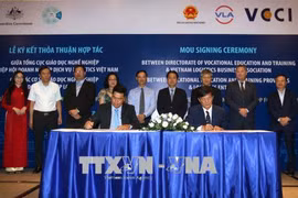 Coopération Vietnam-Australie dans la formation professionnelle en logistique