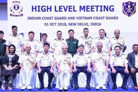 Un navire de la Garde-côte du Vietnam en visite en Inde