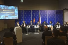 Le Vietnam au 10e Forum économique européen en Pologne