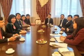 Hanoi resserre ses liens avec la Russie et la République tchèque 