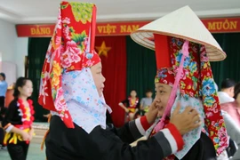 La fête du vent des Dao Thanh Phan de Quang Ninh 