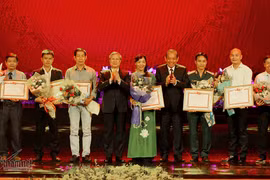 Des œuvres sur le Président Hô Chi Minh distinguées