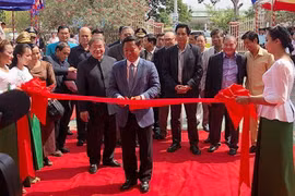 Le Cambodge inaugure une nouvelle radio financée par le Vietnam 