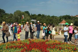 Da Lat : Plus de 60.000 visiteurs à l’exposition de fleurs et de plantes d’agrément
