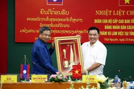 La délégation de la Commission centrale d’organisation du PPRL en visite à Thai Nguyen