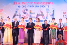 Ouverture de la foire-expo internationale de l'ASEAN 2018 à Ho Chi Minh-Ville