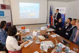 Colloque sur le commerce Vietnam - République tchèque