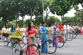 Fête de rue « Quintessence de Hanoi : convergence et rayonnement » 