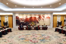 Le président du Département général de la politique de l’Armée populaire du Vietnam en Chine