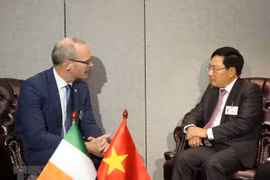 Rencontre entre Pham Binh Minh et ses homologues en marge de la 73e session de l'AG de l'ONU