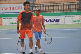 Quoc Uy et Thien Quang remportent le Championnat de tennis U14 d’Asie 2018 - Groupe 2