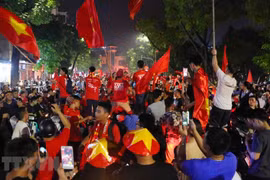ASIAD 2018 : des milliers des Vietnamiens fêtent la victoire de l’équipe olympique de football