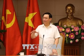 Le vice-PM Vuong Dinh Hue appelle à maîtriser l’inflation
