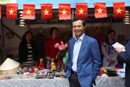 Luong Thanh Nghi qui commercialise les fruits vietnamiens en Australie