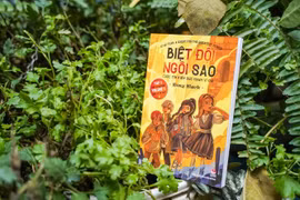 Nguyên Hanh Phuong nommée la plus jeune auteure de fiction anglophone du Vietnam