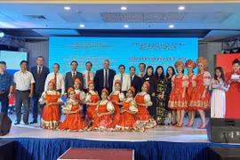 Echange culturel Vietnam – Russie à Ba Ria – Vung Tau