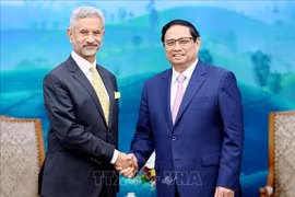 Le Premier ministre reçoit le ministre indien des Affaires étrangères