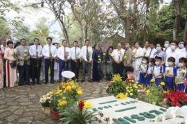 Le 159e anniversaire du docteur Alexandre Yersin célébré à Khanh Hoa