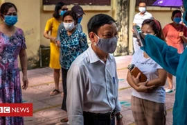 Des experts internationaux saluent la réaction du Vietnam devant la nouvelle vague de COVID-19