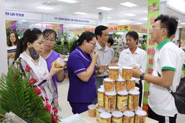 Ouverture de la première foire OCOP du delta du Mékong 